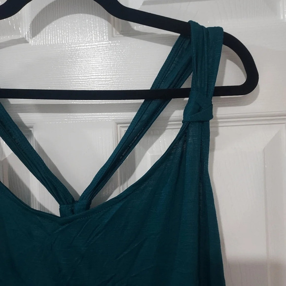 NWT Maurices Dark Teal Blue/Green Knot Racerback Tank Top in Size 2X - Picture 4 of 9